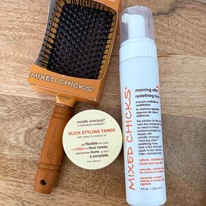 Mixed Chicks Lot (3) Products